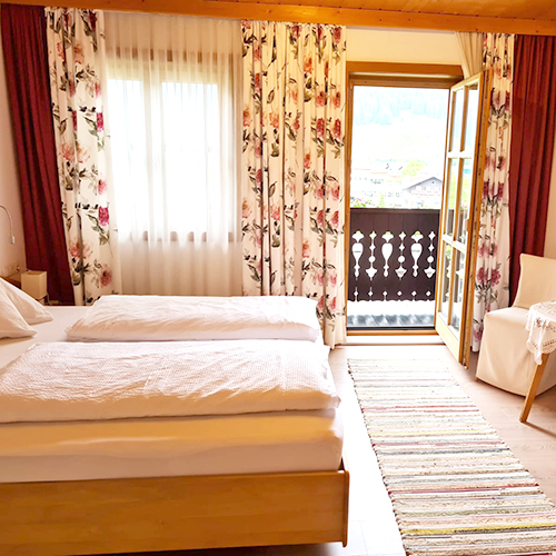 Ferienwohnung Rose im Landhaus Antonia Bruck am Grossglockner Zell am See - Kaprun - Kitzsteinhorn - Salzburg - Österreich